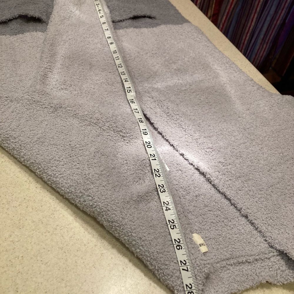 Thread & Supply Sweater Cardigan soft fuzzy women’s one size fits all NEW - Picture 8 of 14